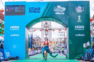 BIB: 3140
                            <button type="button" onclick="openModal(21759876)" class="btn btn-primary btn-sm float-right btn-popup" data-toggle="modal" data-target=".modal-high-quality">
                        <i class="fas fa-shopping-cart"></i> Add to Cart
                    </button>
                                            <button type="button" onclick="isThisMe(21759876, true)" class="btn btn-success btn-sm float-right btn-popup btn-isme hidden" data-toggle="tooltip" data-placement="bottom" title="นี่คือรูปของคุณใช่ไหม คลิกที่นี่เพื่อเอาเข้าอัลบั้ม">
                        <i class="fas fa-plus"></i> Add to album
                    </button>
                    <button type="button" onclick="isThisMe(21759876, false)" class="btn btn-warning btn-sm float-right btn-popup btn-isnotme hidden">
                        <i class="fas fa-ban"></i> Remove from album
                    </button>